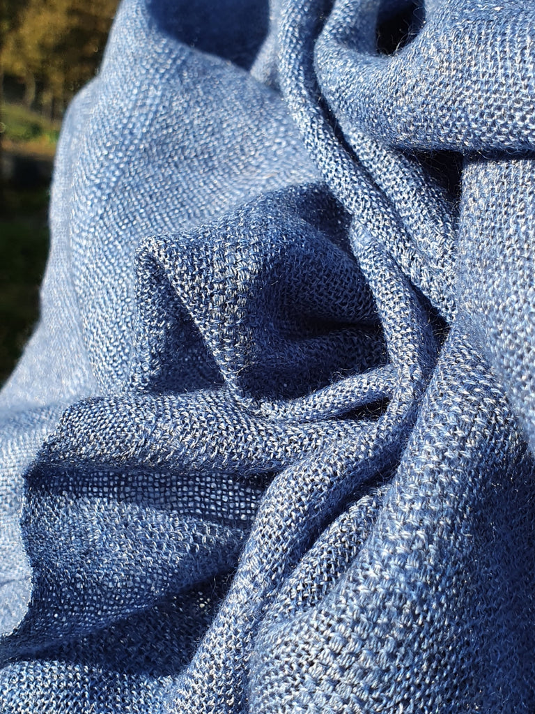 4 Cashmere & Silk Shawl BARRE'