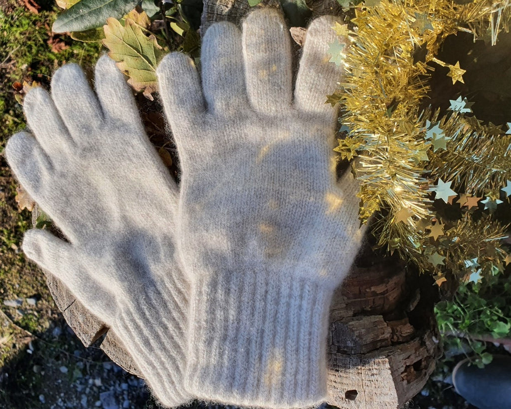 3 100% CASHMERE GLOVES & MITTENS