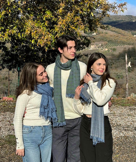 4 Cashmere & Silk Shawl BARRE'